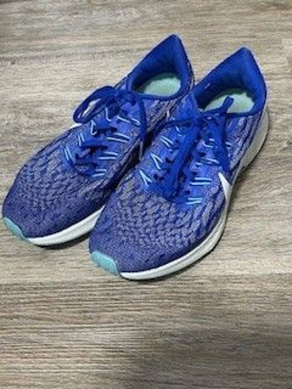 #S135 PRE-LOVED Nike air zoom Pegasus 36 mesh running shoes Women's size 9